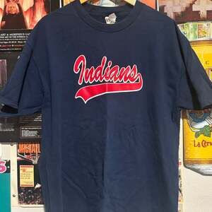 Vintage Cleveland Indians Baseball T-Shirt Navy Blue Red Graphic XL